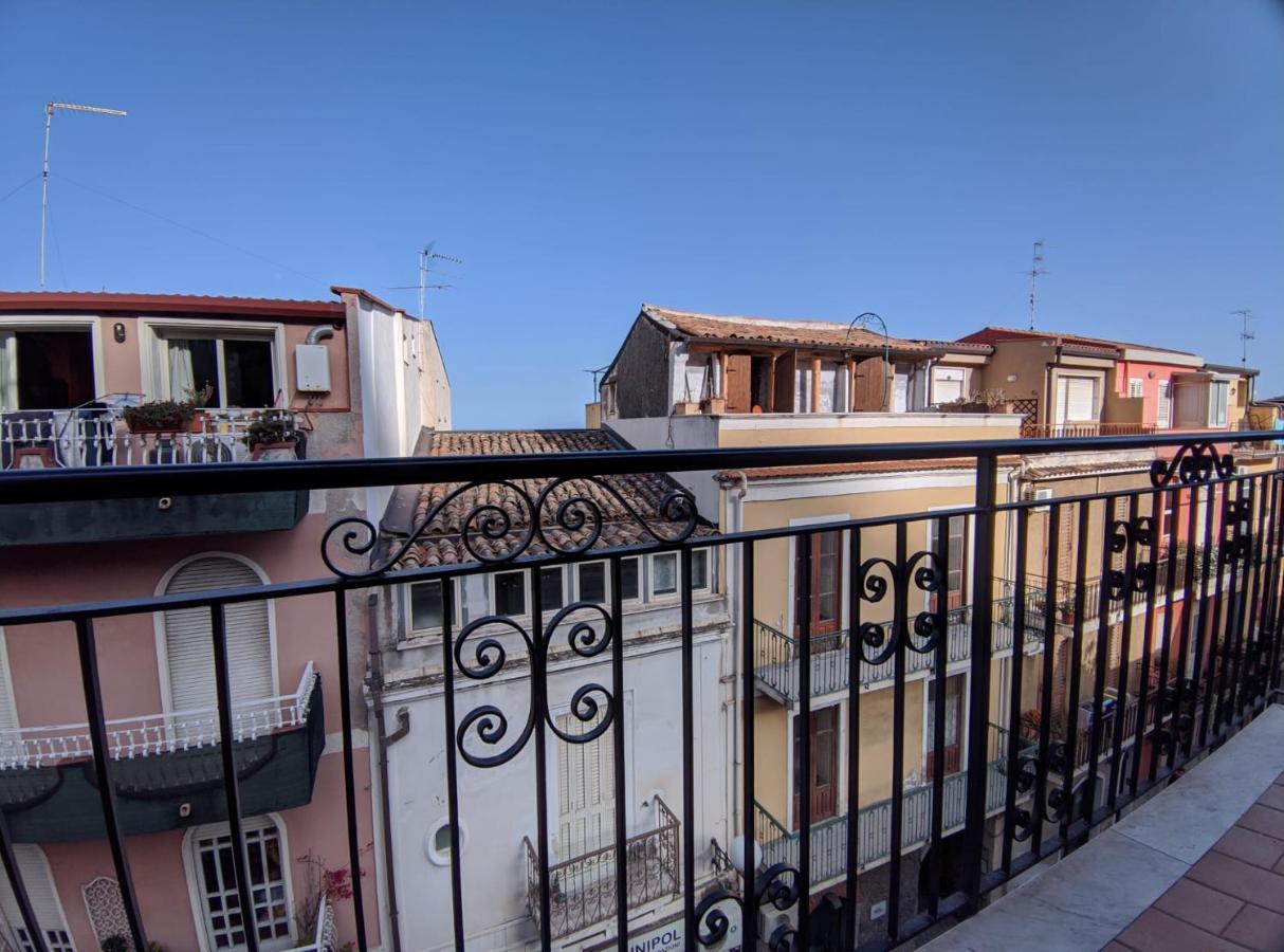 Nick & Santo'S Holiday Homes R Giardini Naxos Esterno foto