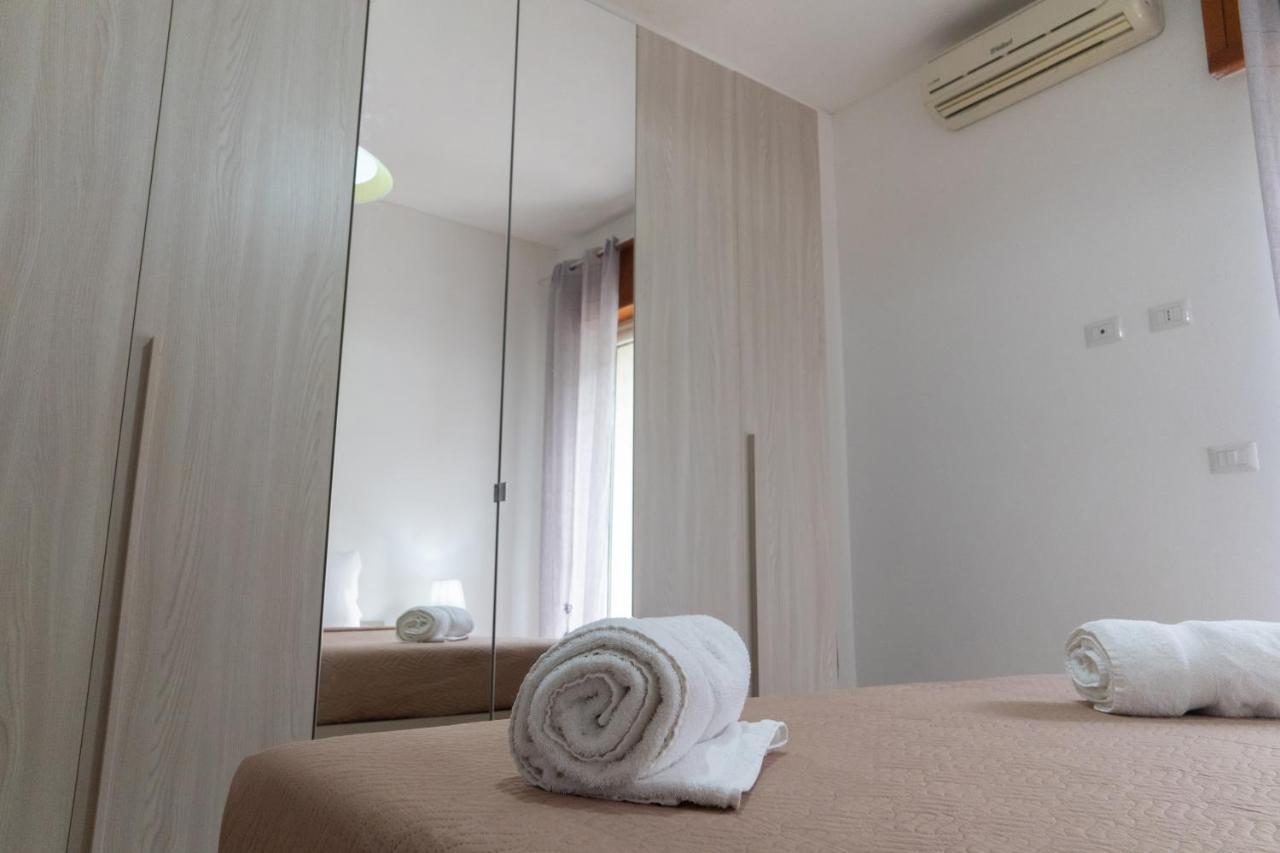 Nick & Santo'S Holiday Homes R Giardini Naxos Esterno foto